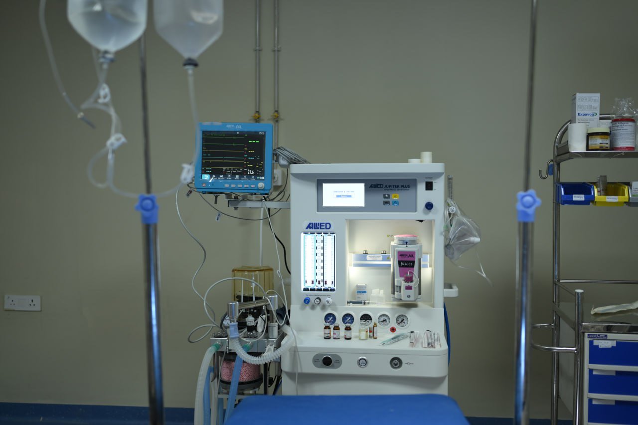 High-Tech Diagnostic Lab